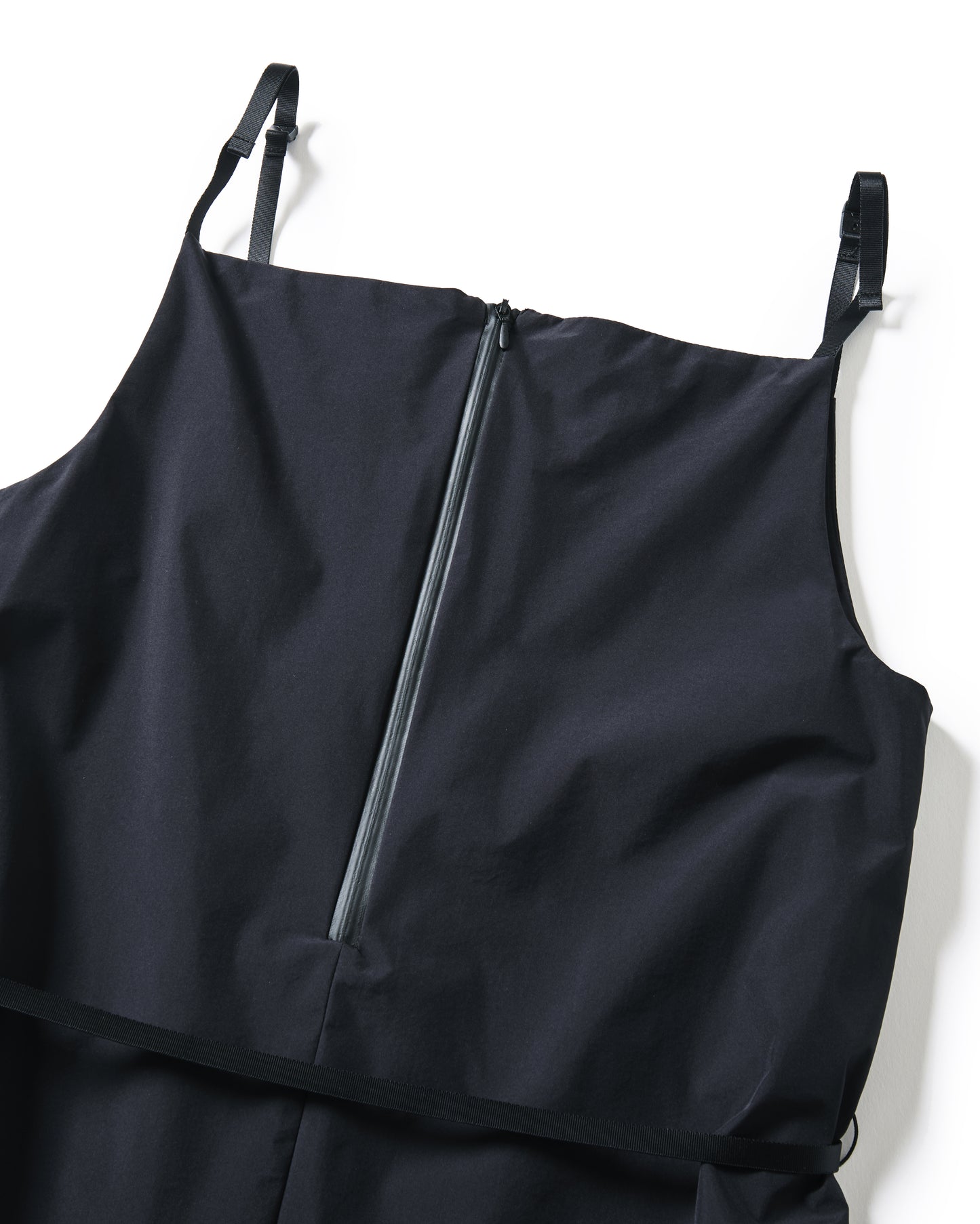 CROPPED TRAPEZOID TANK TOP