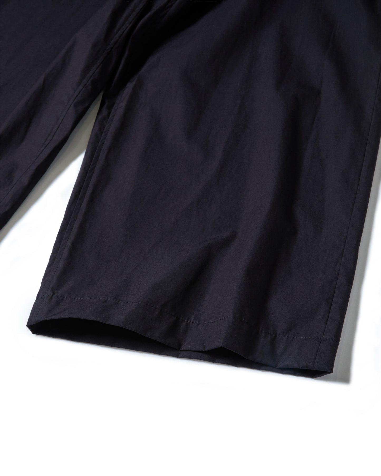 CRISPY WIDE-LEG PANTS
