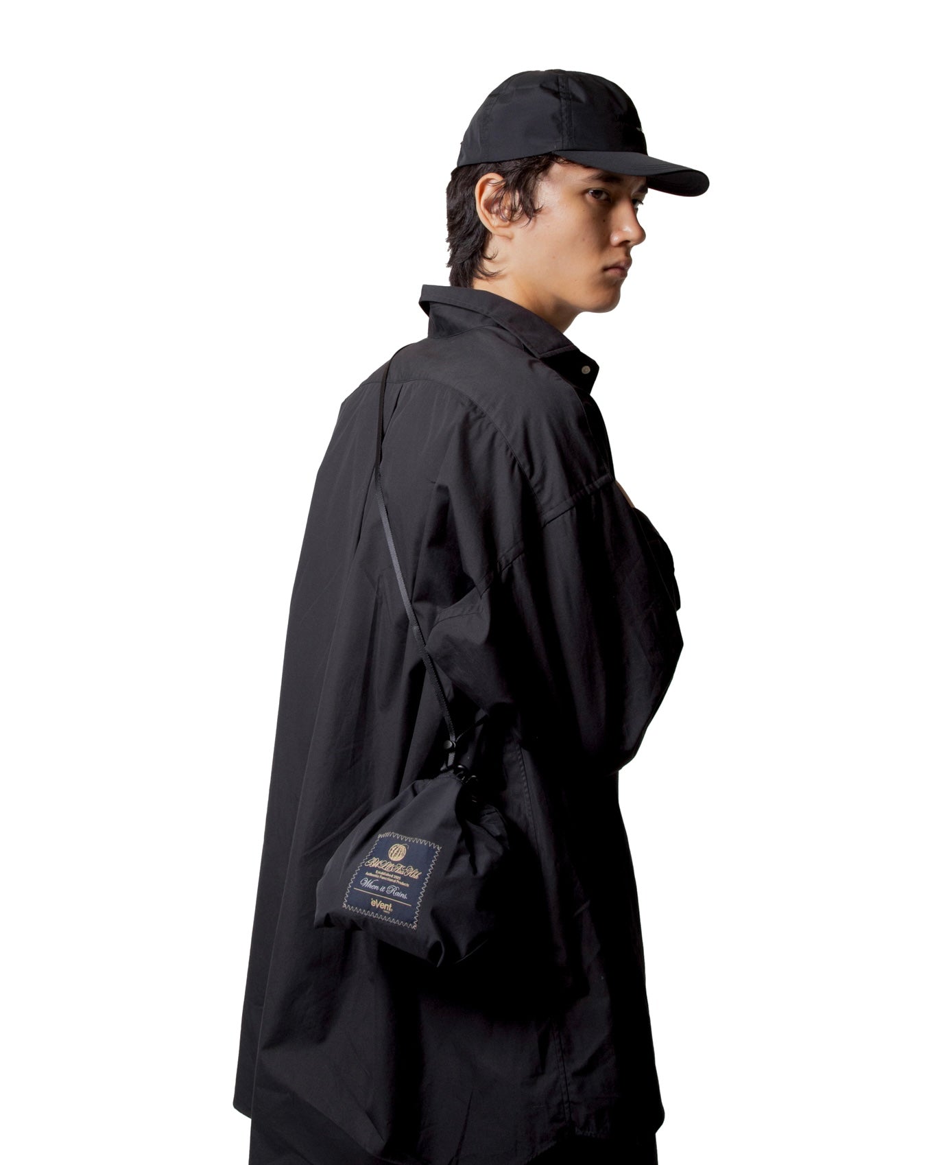 DRAWSTRING POUCH (S) IN BLACK – bbblllaaahhh