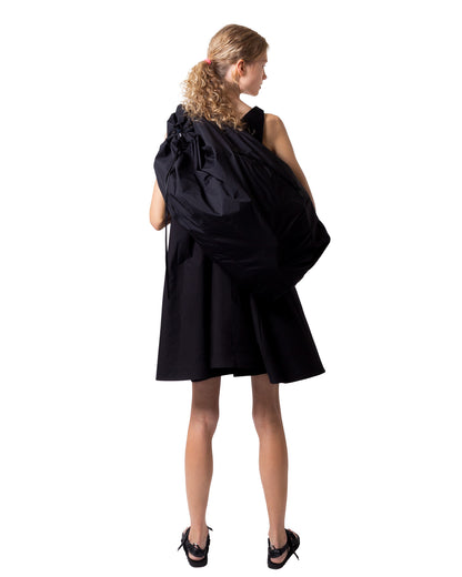 LARGE CAPACITY 2-WAY DUFFLE BAG IN BLACK