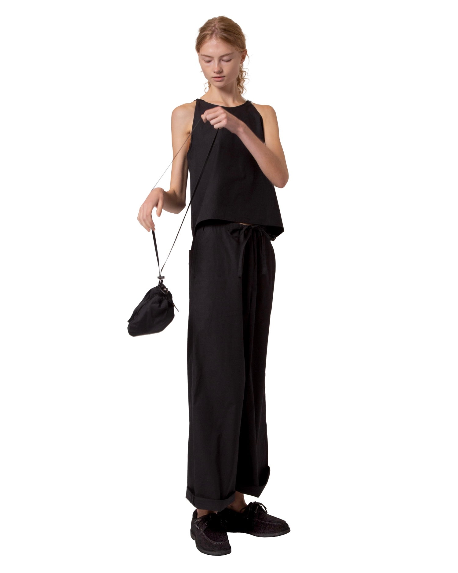 DRAWSTRING POUCH (S) IN BLACK – bbblllaaahhh